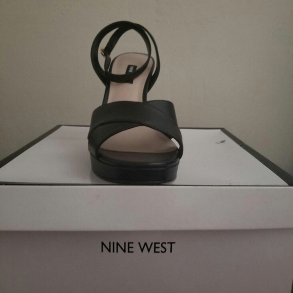 Shoes - Picture 1 of 2